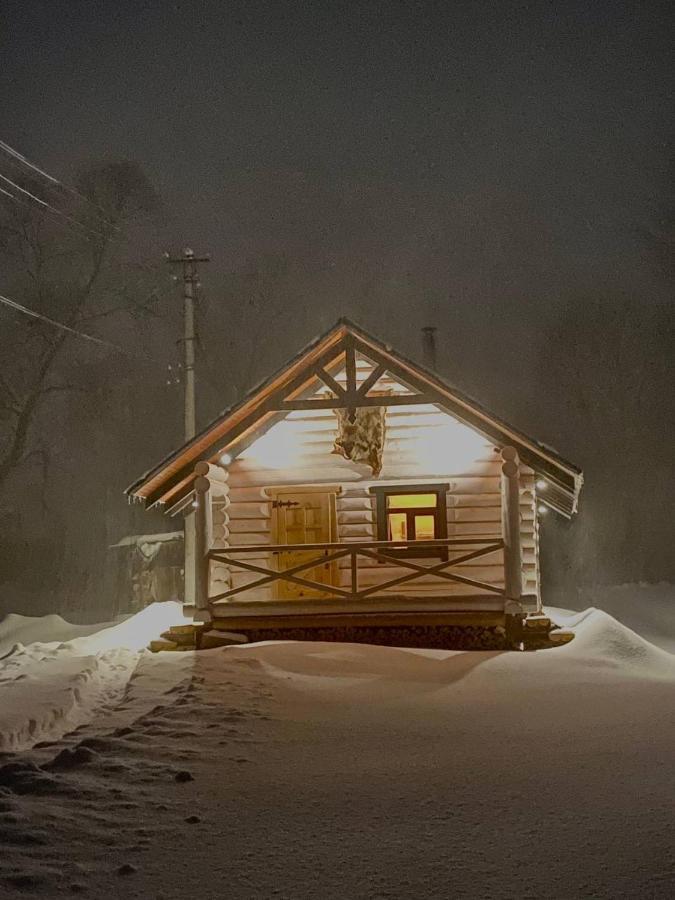 Sadyba Na Luzi Verkhne-Studënyy Exterior foto
